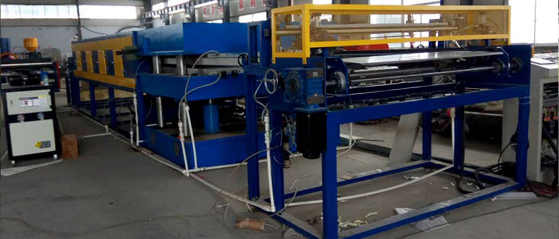 Máquina formadora de tapetes plegables de XPE/Máquina de relieve plegada